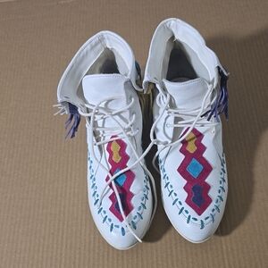 Colorful Embroidered Lace-Up Boots